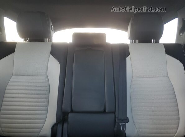 SALCT2FX5NH909874 2022 LAND ROVER DISCOVERY Tan Rear seats view