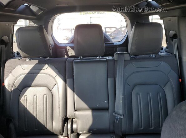 SALEXEEU8L2029189 2020 LAND ROVER DEFENDER Gray Widok tylnych siedzeń