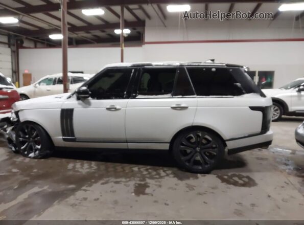 SALGW2FE8HA335453 2017 LAND ROVER RANGE ROVER White 360 interior view