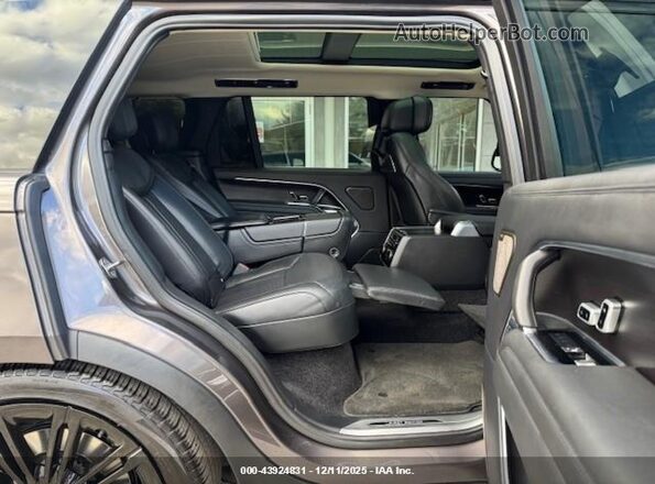 SALKVBE78NA008479 2022 LAND ROVER NEW RANGE ROVER Серый Вид задних сидений
