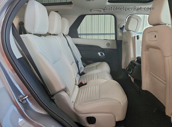 SALRJ2FX8S2504042 2025 LAND ROVER DISCOVERY Gray Вид задньої частини салону