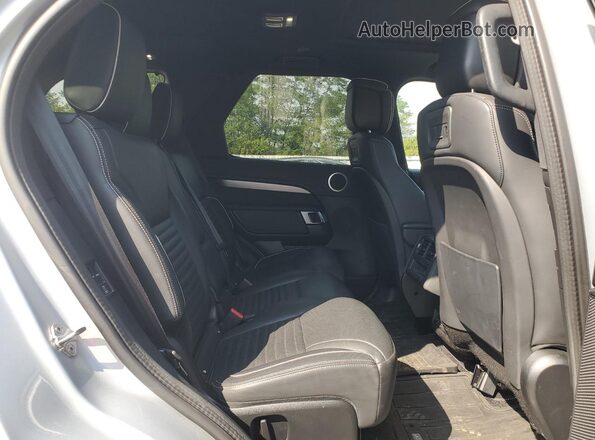 SALRT4EU7N2462352 2022 LAND ROVER DISCOVERY Silver Rear interior view