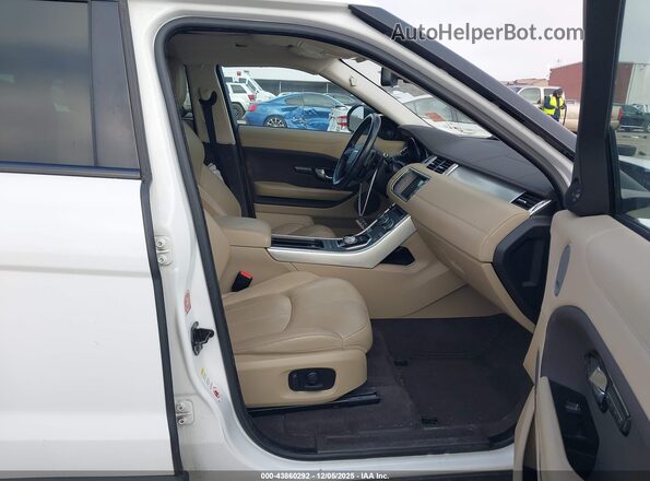 SALVP2BG0GH134969 2016 LAND ROVER RANGE ROVER EVOQUE Белый Вид салона спереди