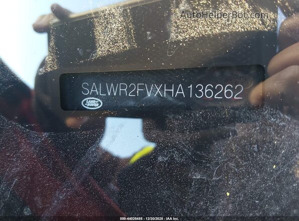 SALWR2FVXHA136262 2017 LAND ROVER RANGE ROVER SPORT Red Widok komory silnika