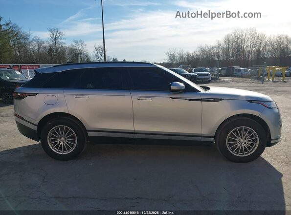 SALYA2EX0KA792593 2019 LAND ROVER RANGE ROVER VELAR Silver Vista interior trasera