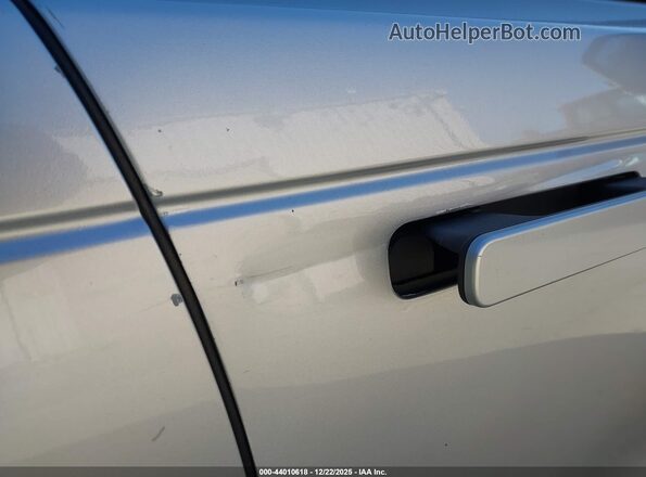 SALYA2EX0KA792593 2019 LAND ROVER RANGE ROVER VELAR Silver Vista frontal