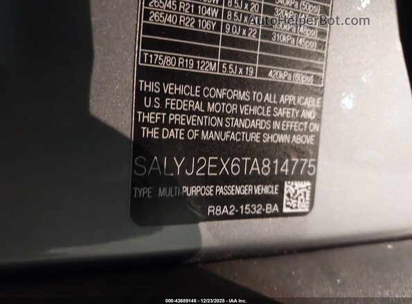 SALYJ2EX6TA814775 2026 LAND ROVER RANGE ROVER VELAR Серый Вид подкапотного пространства