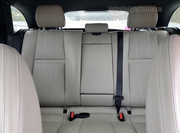 SALYL2RV7JA748950 2018 LAND ROVER RANGE Черный Вид задних сидений