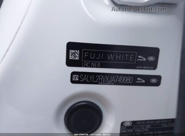 SALYL2RVXJA749980 2018 LAND ROVER RANGE ROVER VELAR White Вид підкапотного простору
