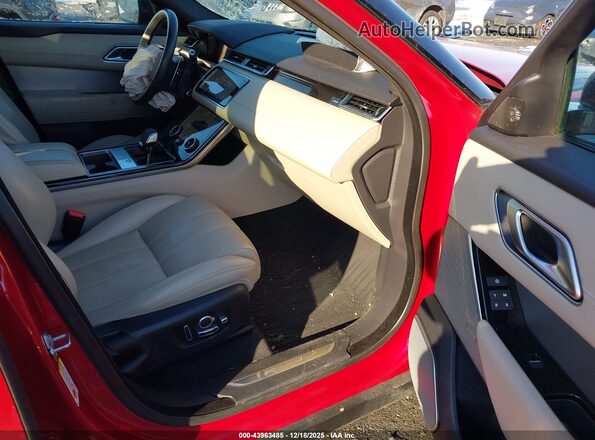 SALYM2FU0MA310770 2021 LAND ROVER RANGE ROVER VELAR Red Widok wnętrza z przodu