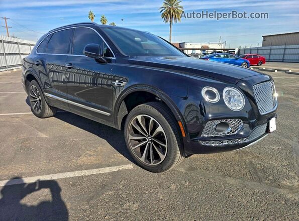 SJAAC2ZV6HC015703 2017 BENTLEY BENTAYGA Black Vista tres cuartos delantera izquierda