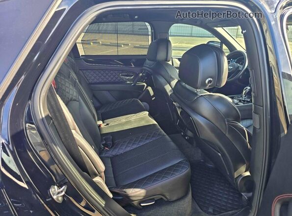 SJAAC2ZV6HC015703 2017 BENTLEY BENTAYGA Black Vista trasera