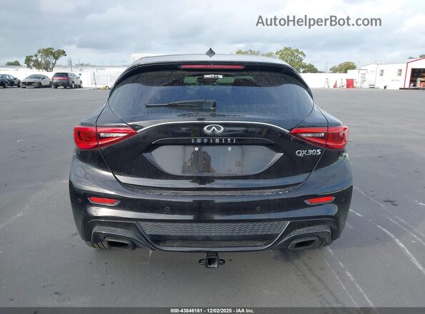 SJKCH5CPXHA018309 2017 INFINITI QX30 Black 