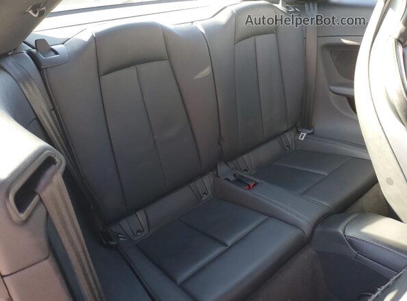 TRUC1AFV9G1029669 2016 AUDI TT Blue Widok tylnych siedzeń