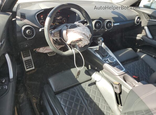 TRUC5AFV9J1007179 2018 AUDI TT White Widok deski rozdzielczej