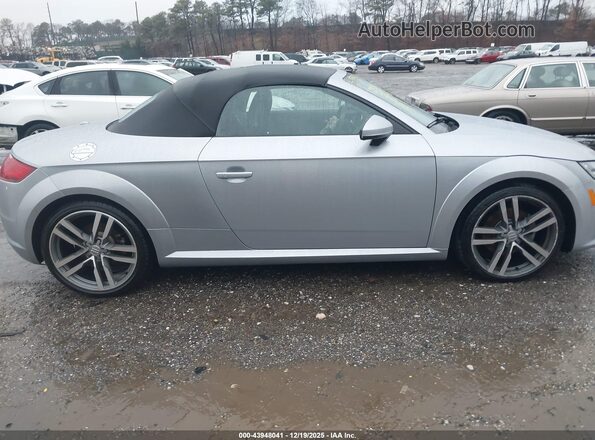 TRUT5CFVXH1003373 2017 AUDI TT Silver უკანა სალონის ხედი