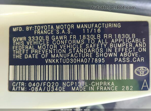 VNKKTUD30HA077895 2017 TOYOTA YARIS Белый Вид подкапотного пространства