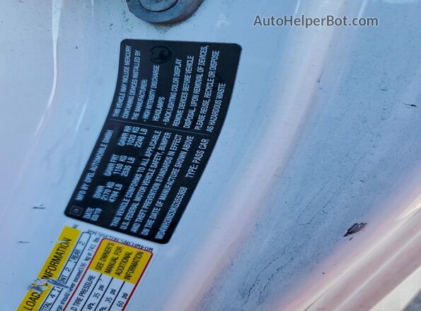 W04WH3N53KG355368 2019 BUICK CASCADA White Widok komory silnika