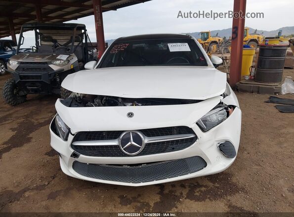 W1K3G4EB0MJ304364 2021 MERCEDES-BENZ A 220 Белый Вид задней части салона