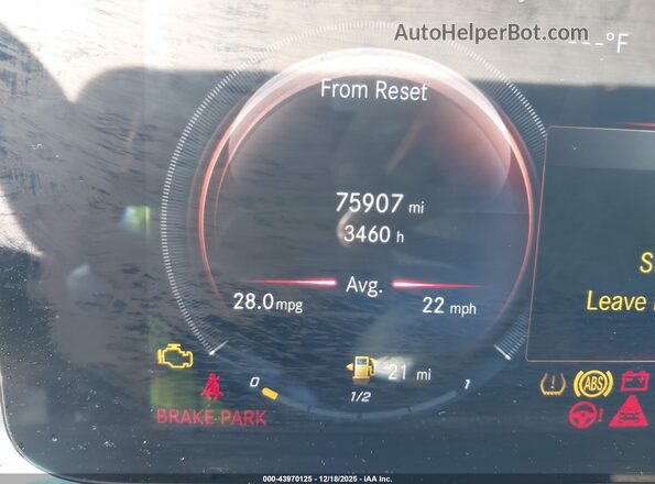 W1K3G4EB4NJ335831 2022 MERCEDES-BENZ A 220 Черный 