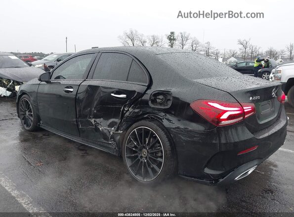 W1K3G4EB7MJ284985 2021 MERCEDES-BENZ A 220 Black Vista frontal