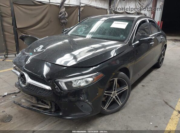 W1K3G4EB7NJ352736 2022 MERCEDES-BENZ A 220 Черный Передняя левая четверть