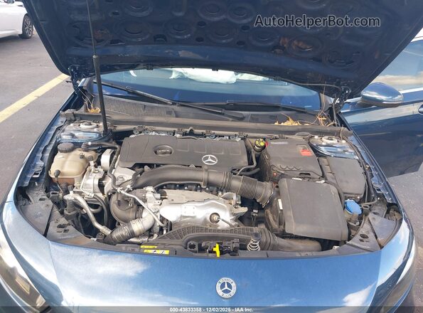 W1K3G4EBXMJ319759 2021 MERCEDES-BENZ A 220 Blue Vista trasera