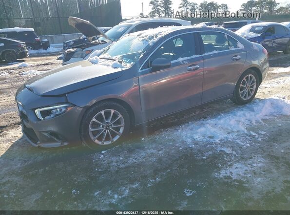 W1K3G4FBXMJ279469 2021 MERCEDES-BENZ A 220 Серый Передняя левая четверть
