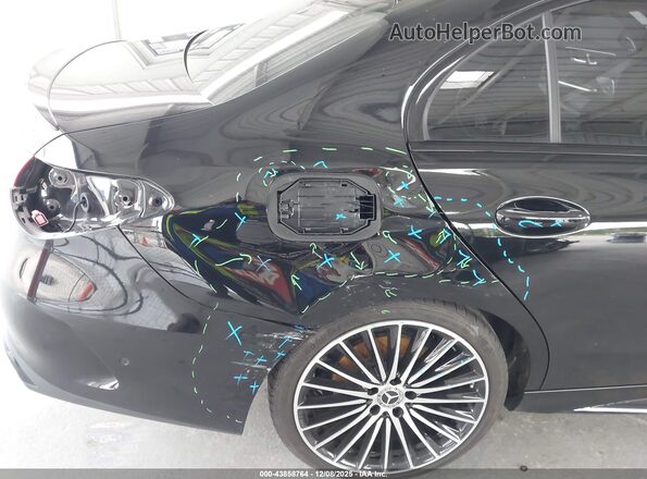 W1KAF4GB7PR124392 2023 MERCEDES-BENZ C-CLASS Черный Вид спереди