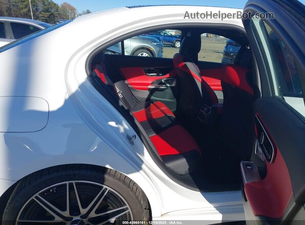 W1KAF8HB3RR201932 2024 MERCEDES-BENZ AMG C 43 White Widok naklejki z numerem VIN