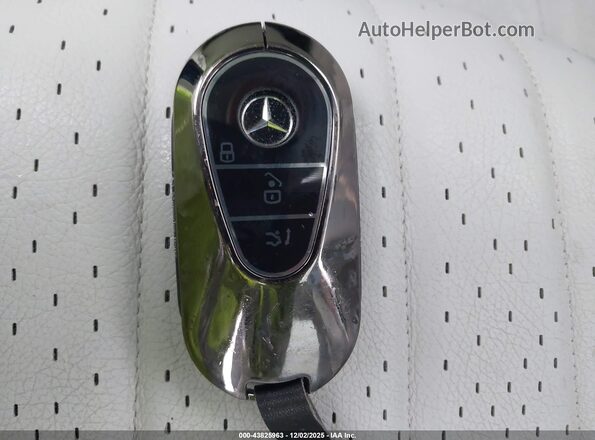 W1KCG2DB4NA005404 2022 MERCEDES-BENZ EQS 450+ Blue Вид панелі приладів