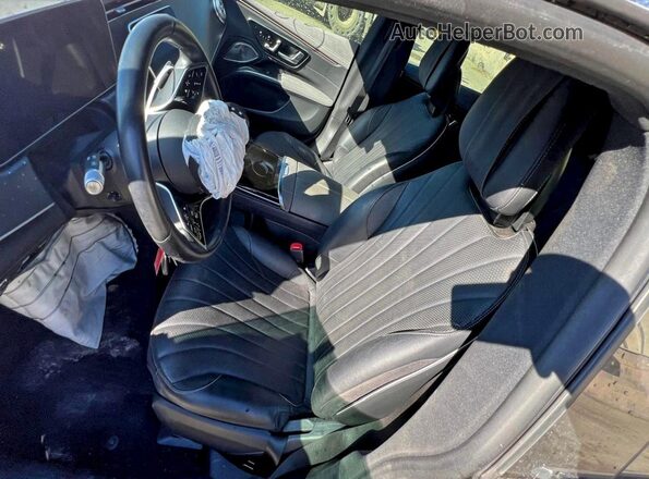 W1KCG2DB5NA014838 2022 MERCEDES-BENZ EQS Черный Вид салона спереди