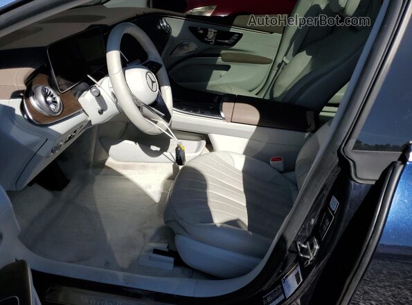 W1KCG2EB7PA041007 2023 MERCEDES-BENZ EQS Синий Вид салона спереди