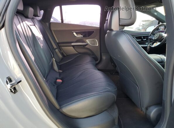 W1KEG2BB7PF012980 2023 MERCEDES-BENZ EQE Gray Widok tylnych siedzeń