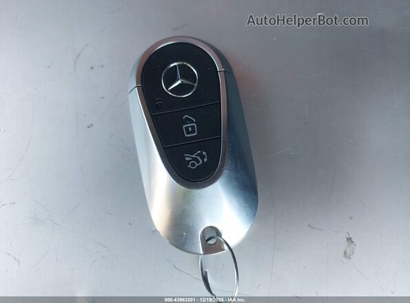 W1KEG2CB4PF034403 2023 MERCEDES-BENZ EQE 500 Gray Widok deski rozdzielczej