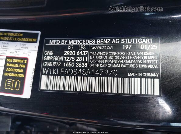 W1KLF6DB4SA147970 2025 MERCEDES-BENZ AMG Black Vista del compartimento del motor