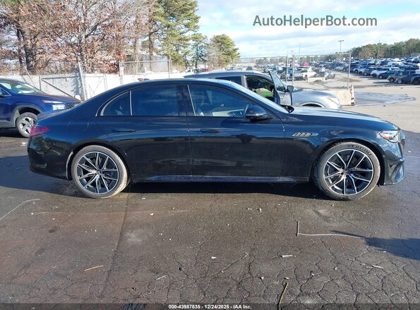 W1KLF6DB4SA147970 2025 MERCEDES-BENZ AMG Black Vista interior trasera