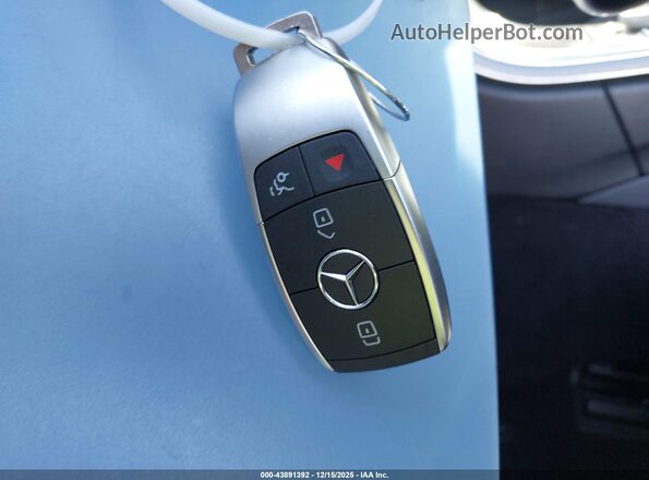 W1KWF8DB1MR628577 2021 MERCEDES-BENZ C-CLASS Black Vista del salpicadero