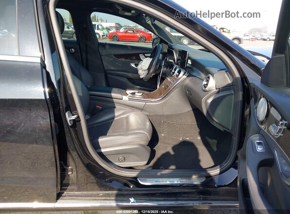 W1KWF8DB1MR628577 2021 MERCEDES-BENZ C-CLASS Black Vista interior delantera