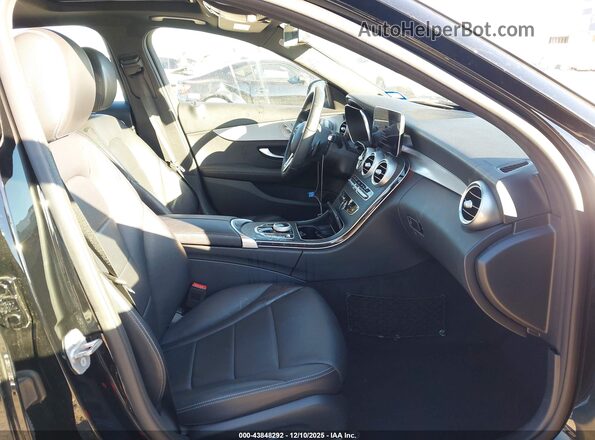 W1KWF8DB3MR651861 2021 MERCEDES-BENZ C-CLASS Черный Задняя правая четверть