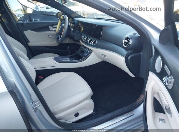 W1KZF5KB2MA879024 2021 MERCEDES-BENZ E-CLASS Silver წინა სალონის ხედი