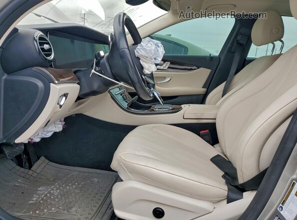 W1KZF8DB2NB011857 2022 MERCEDES-BENZ E Gray წინა სალონის ხედი
