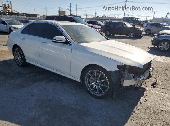 W1KZF8DB8NB094534 2022 MERCEDES-BENZ E Белый Передняя правая четверть