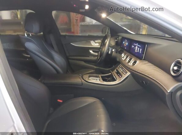 W1KZF8EB0MA928959 2021 MERCEDES-BENZ E-CLASS Silver Вид салону спереду