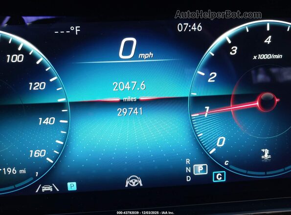 W1KZF8EB5MA922137 2021 MERCEDES-BENZ E-CLASS Blue Widok tylnych siedzeń