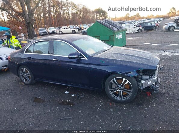W1KZF8EB5MA922137 2021 MERCEDES-BENZ E-CLASS Blue Widok wnętrza z tyłu