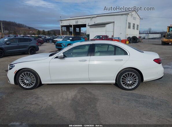W1KZF8EB5NB034306 2022 MERCEDES-BENZ E-CLASS White Панорамний вид салону 360°