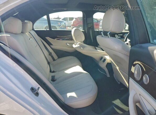 W1KZF8EB9PB185443 2023 MERCEDES-BENZ E White Widok tylnych siedzeń