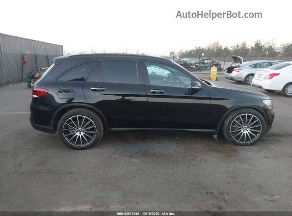 W1N0G8DBXMF966955 2021 MERCEDES-BENZ GLC 300 Black Widok wnętrza z tyłu