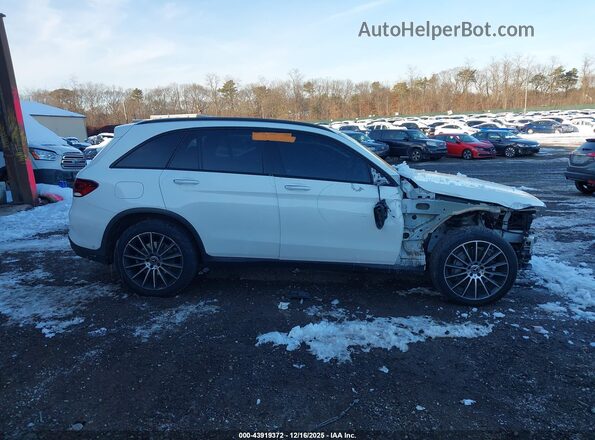 W1N0G8EB4MF872150 2021 MERCEDES-BENZ GLC 300 Белый Вид задней части салона